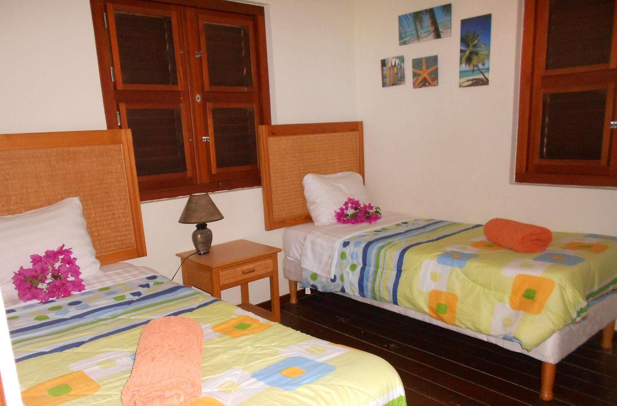 Botanique Bungalows Westpunt ภายนอก รูปภาพ